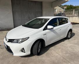 Toyota Auris 1.8 Hybrid 5 porte