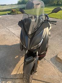 Yamaha X-Max Iron Max 