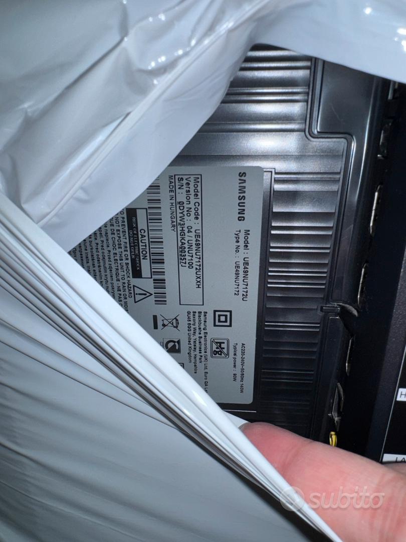 Samsung 49" TV - UE49NU7172U - For Parts/Repair - News Directory 3