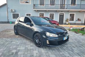 Volkswagen Golf 7 GTD 2.0 TDI 184CV EURO6