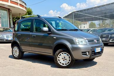 Fiat Panda 2012 1.2 4x4 Climbing OK NEOPATENTATI !