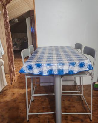 sgabelli e mensolone (tavolo) 