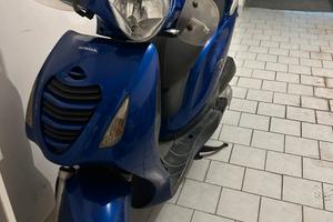 Honda ps 125 anno 2005