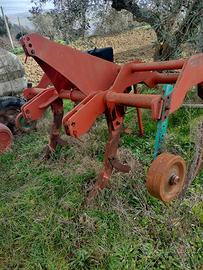 Ripuntatore agricolo