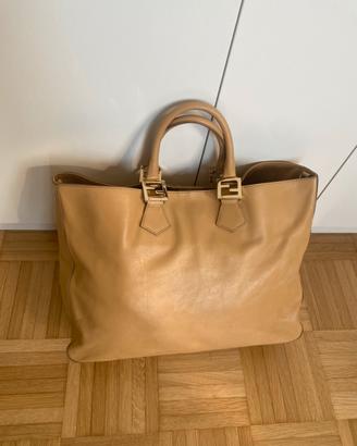Borsa Fendi grande
