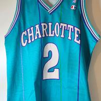 Completo Basket Nba  Charlotte Hornets L. Johnson