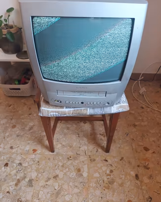 TV Combi Philips videoregistratore VHS integrato