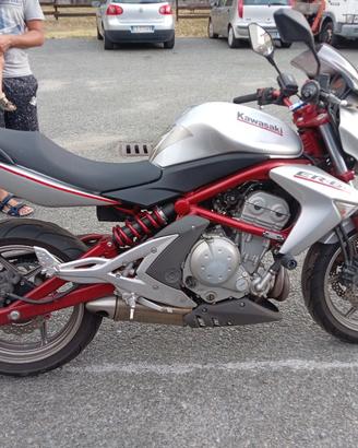 Kawasaki er6n