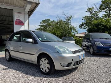 Ford Fiesta 1.4 TDCi 5p. Ghia