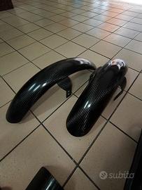 accessori in carbonio per Harley Davidson 
