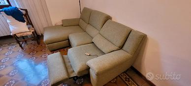 DIVANO POLT SOFA CON ALZAGAMBE ELETTRICO 