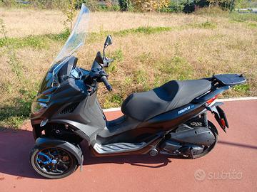Piaggio MP3 310 hpe sport del 2025