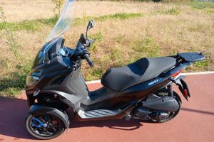 Piaggio MP3 310 hpe sport del 2025