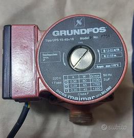 Pompa Circolatore Grundfos UPS 15-45 16
