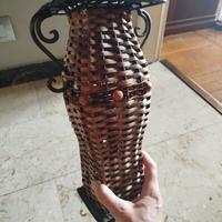 vaso in ferro battuto 