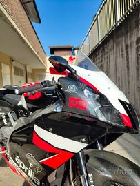 Aprilia RSV 1000