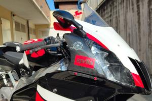Aprilia RSV 1000
