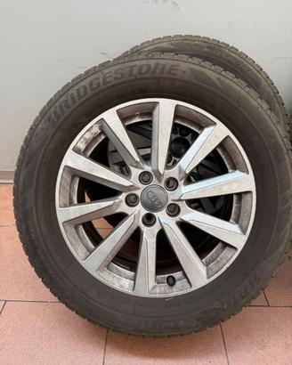 cerchi in lega Audi A1 completi di gomme termiche