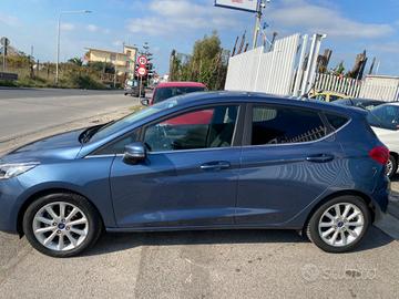 Ford Fiesta 1.1 85 CV 5 porte ST-Line