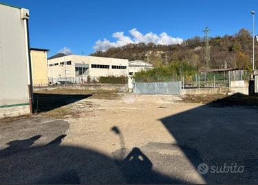 CAPANNONE A QUERO VAS