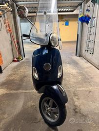 Vespa lx 150