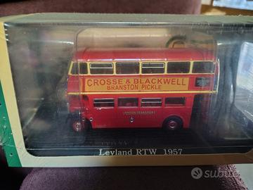 modellino autobus scala 1:72