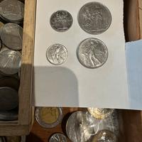 Coppia di monete vecchio conio da 50 e 100 lire