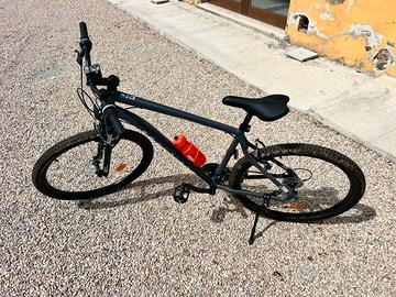Mountain bike rockrider explorer