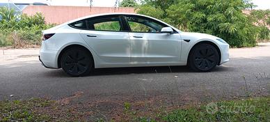 tesla model 3 NV 35 RWD premium 