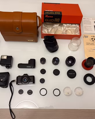 Pentax auto 110 set completo + altri accessori