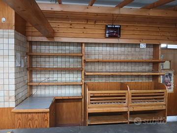 Arredamento panetteria/salumeria