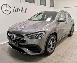 MERCEDES-BENZ GLA 220 D 4MATIC PREMIUM AMG LUCI AM