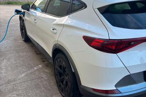 CUPRA FORMENTOR 1.4 E-HYBRID PLUG-IN DSG 45.000 KM