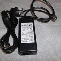 Alimentatore power supply model fly36-5-12 usato