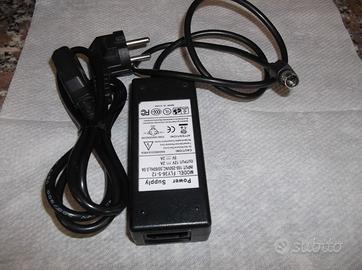 Alimentatore power supply model fly36-5-12 usato