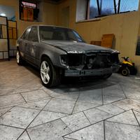 Mercedes E200 w124 1986 2.0 109cv