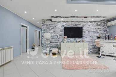 Appartamento di 128 m² con 4 locali a Carini