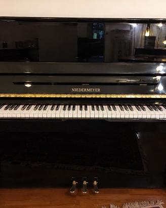 Pianoforte verticale