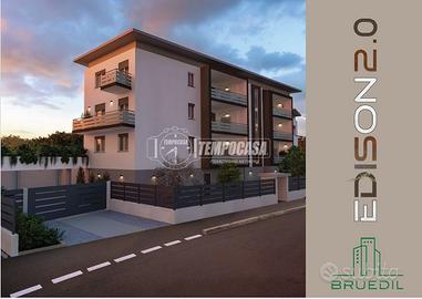 Tre locali piano primo con doppi servizi e terrazz