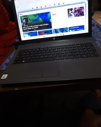  Pc Hp 250 G7 cpu I 5   10 gen.