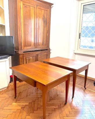 2 tavoli in stile e tanti mobili antiquariato