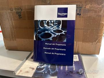 Uso Manutenzione Triumph Street Triple 2013