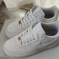 Nike Air Force 1 bianche originali – taglia 40