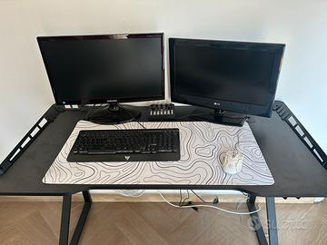 SCRIVANIA GAMING + SCHERMI