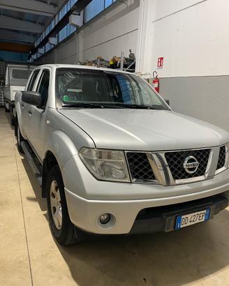 nissan navara pickup