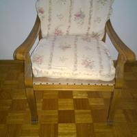 Poltrona con Braccioli in legno vintage