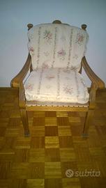 Poltrona con Braccioli in legno vintage