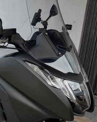 Honda integra 750 2017