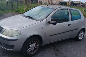 Fiat Punto 1.2 8 v 60cv