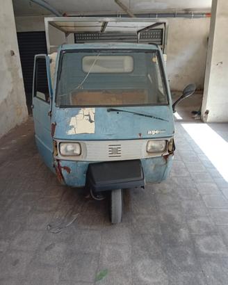 Piaggio apecar 703